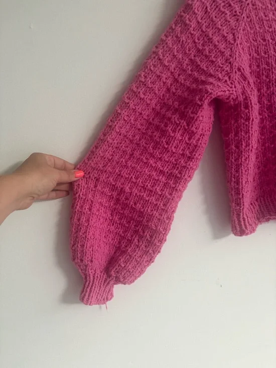Chunky Knit Cropped Sweater Barbie Pink Balloon Sleeve Cozy Pullover - Picture 4 of 6